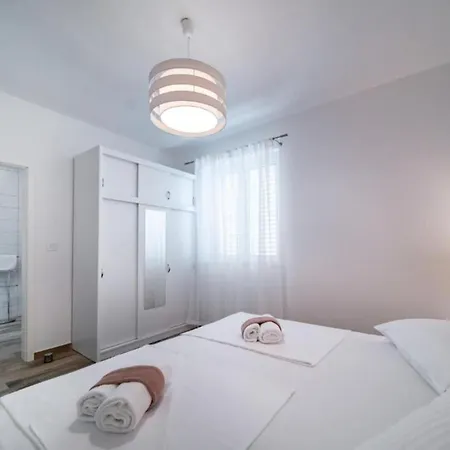 Sea View 2 Apartament